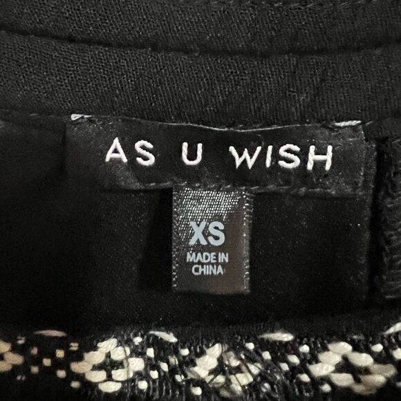 As U Wish Cold Shoulder Dress XS Black Lined Lightweight Gauze A Line NWT - Picture 9 of 13